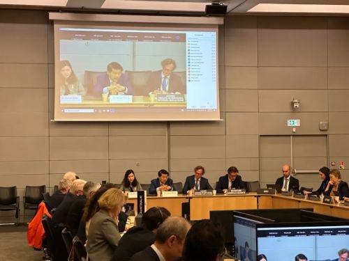 OECD邀请CCG理事长王辉耀在OECD巴黎总部演讲，32国大使...