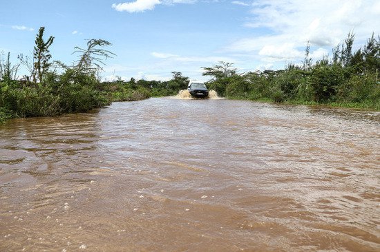 肯尼亚洪水已致228人死亡 内罗毕<em>附近</em>一处大坝决堤