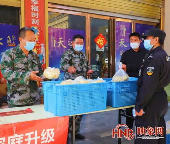 柘城县退役军人志愿者助力农产品销售
