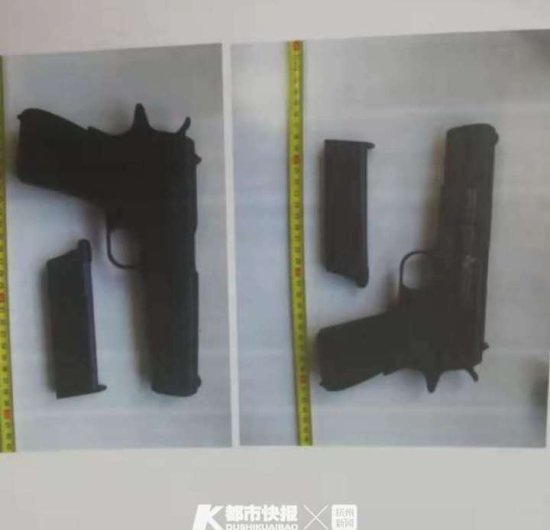 <em>宁波</em>警方<em>出租房</em>搜出手枪和29发子弹 幕后黑手是女人