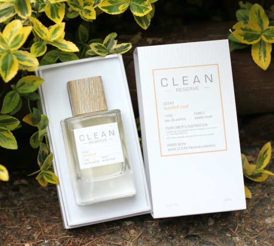 Clean 私藏系列 麂皮乌木<em> 比较</em>暖甜清新的乌木香水