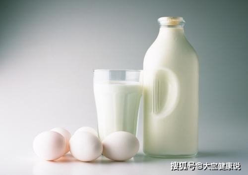 喝对牛奶养颜又瘦身，6种讲究方法要知道