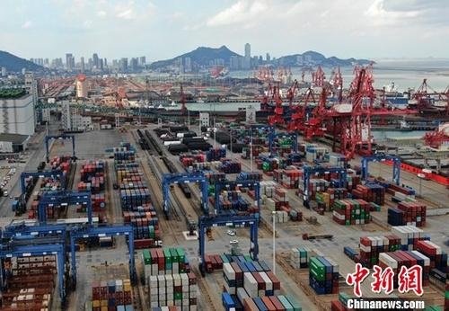 今年前5月<em>中国外贸</em>进出口总值12.1万亿元 同比增4.1%