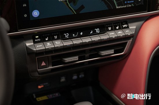 丰田全新<em>一代</em>RAV4发布时间确认！尺寸升级，换凯美瑞同款动力