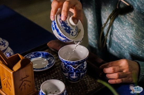 世界上唯一单片生叶制成的无芽无梗的茶叶<em> 名字</em>特别 更是茶中精品