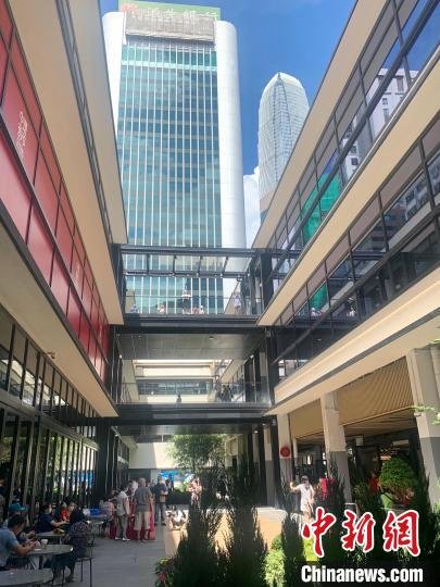 探访香港中环街市：感受时光交错 体会时代变迁