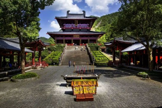 <em>中国最著名的</em>十四个神仙祖庙。