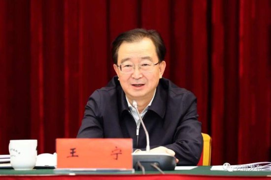 王宁在指导昆明市委常委班子2022年度民主生活会时强调：...