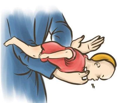 <em>宝宝</em>被异物卡喉很危险，父母应该怎么做，新手父母收藏