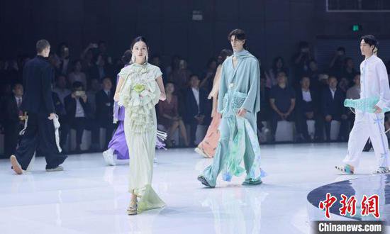 竹文化融入纺织面料 国际纺都加速绿色时尚转型