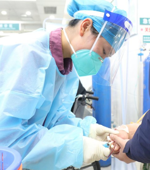 武汉市第一医院14个病区专门收治新冠患者