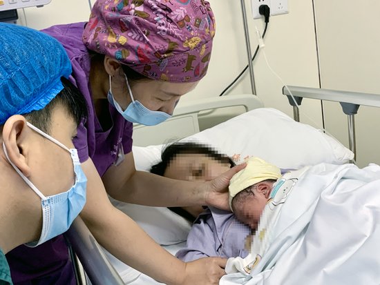 重庆这家医院喜迎36个“国庆宝宝” 首个宝宝<em>取名</em>“庆庆”
