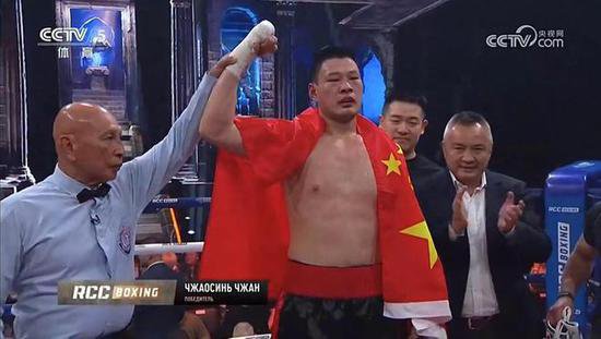 喜讯！央视今天播出中国重量级拳王赛，竟不是张志磊，此人也...