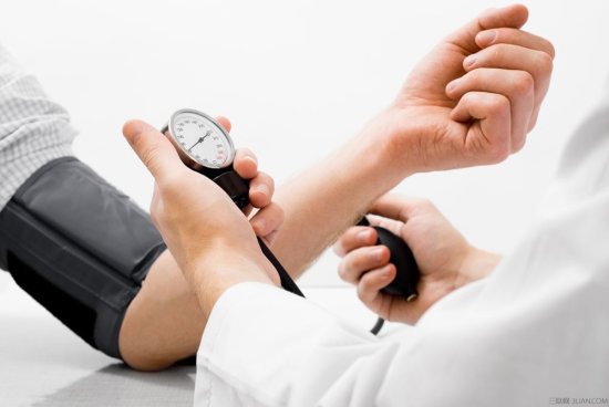 什么时间测血压<em>比较</em>准？关注这4个时间点，不然测了等于白测