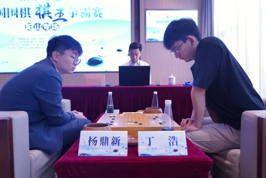 中国围棋棋王争霸赛决出四强