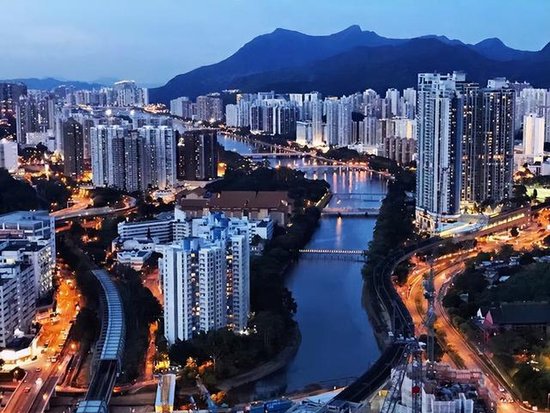<em>80平方米</em>的<em>房子</em>，在很多香港人的口中就变成了“千尺豪宅”