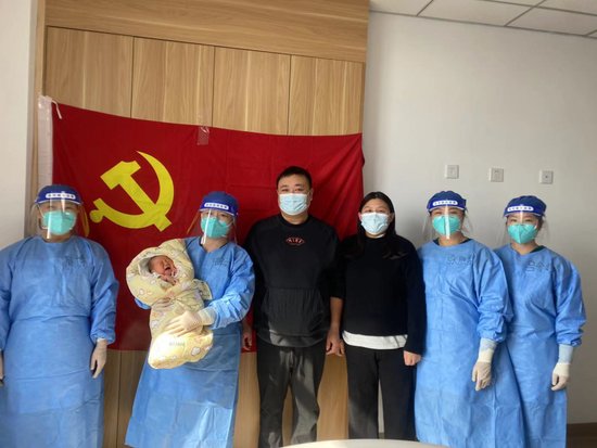 速度与激情：郑州市妇幼保健院过渡病区首个产妇平安出院