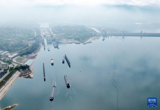 <em>三峡</em>北线船闸2024年计划性检修结束恢复通航