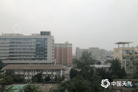<em>北京</em>周末<em>雷雨频繁</em>来袭 局地将伴有强对流天气