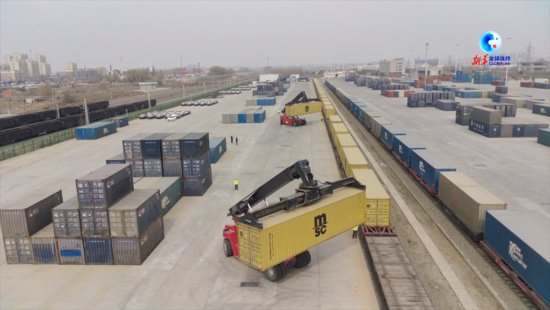 全球连线丨中国吉林首次开行海铁联运“一单制”外贸班列