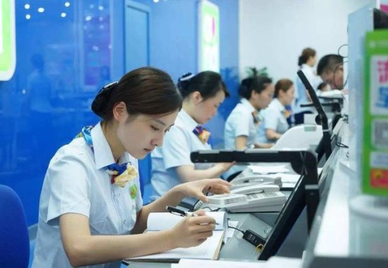 女子疑<em>群发短信</em>被强制停机，中国移动执行监管能否有点温度？