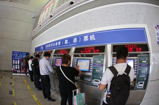国庆假期7天 郑州铁路累计发送旅客322.4万人