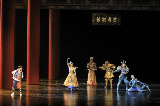 <em>故宫</em>首部儿童音乐剧《甪端》开演 不止于童话更还原真实历史