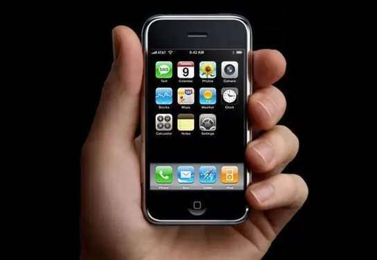 至少卖3万美元！未开封的第一代iPhone正在被拍卖