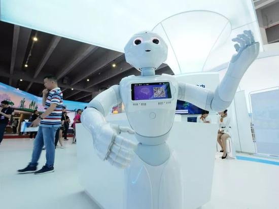 中国AI产业链底端众生相：艰难生存的“人工”团队