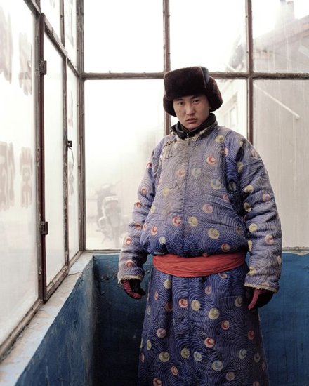 摄影师｜李伟：内蒙古草原上可触摸的现实