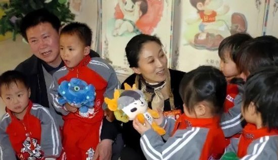 中国首例五胞胎，今年满21岁，母亲坦言：如能重选，我一个也不...