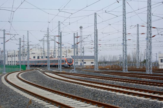 <em>滁州</em>至<em>南京</em>城际铁路工程（<em>滁州</em>段）通过工程项目验收