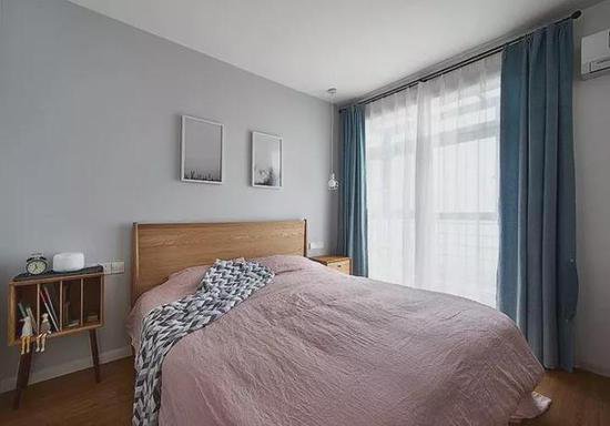 小户型卧室<em>天花板</em>，简约设计更舒适，空间感倍增，不压抑更自在