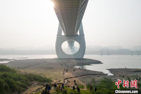 （经济观察）中国“<em>桥</em>都”<em>有哪些</em>桥梁文化？