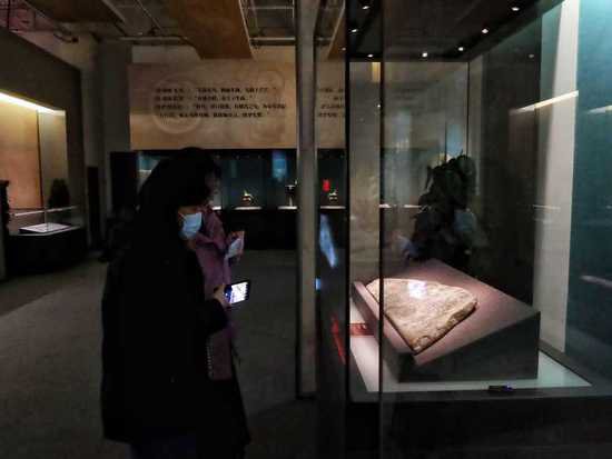 中国考古<em>博物馆</em>最新特展展出112件龙主题文物