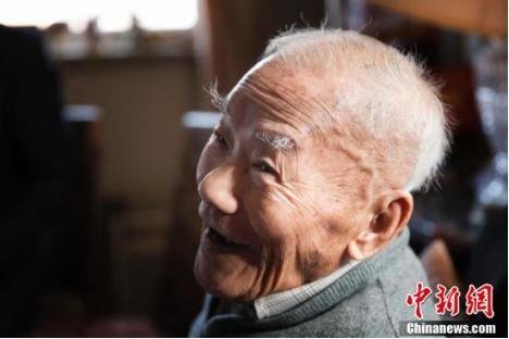 华裔“飞虎队”老兵<em>陈锦棠</em>逝世，享年98岁