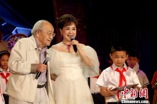 95岁乔<em>羽</em>病逝：中国人的一生，都在他笔下的歌词里