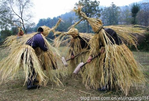 极为罕见的土家族神秘舞蹈“毛古斯”