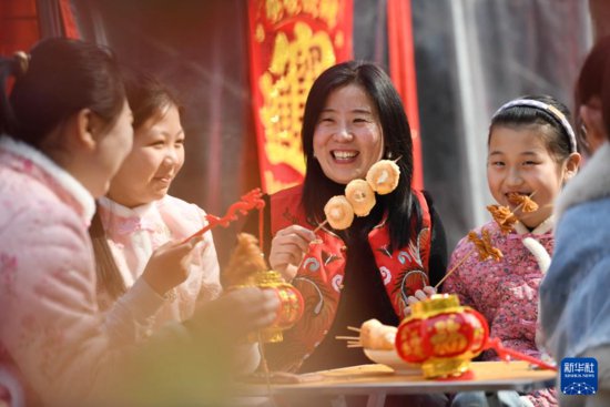 锦绣<em>中国</em>年丨舌尖上的春节