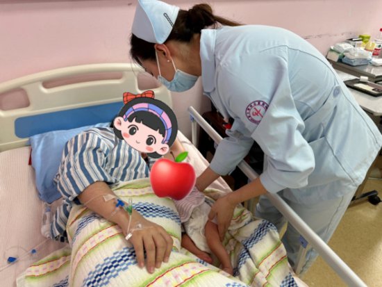 <em>哈尔滨市</em>红十字中心医院30分钟内顺产3个“元旦宝宝”