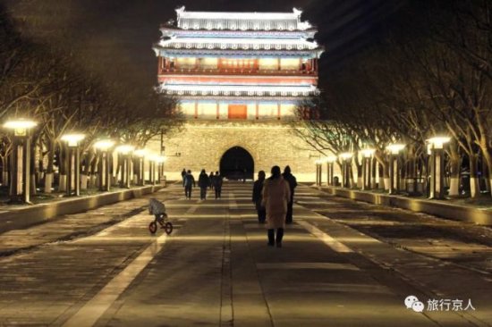 北京这里的夜景美翻了，地处二环内，免费人少历史悠久