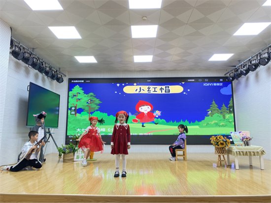 定南县第四公办示范幼儿园举办阅读节活动