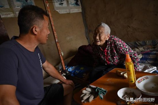 104岁奶奶，从没去过医院，<em>养生方法</em>极其简单，<em>长寿秘诀</em>人人...