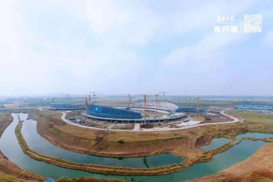 <em>襄阳</em>全民体育运动中心主体育场已封顶
