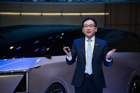 首款MPV<em>概念</em>车E08北京车展首秀，星途新能源化提速