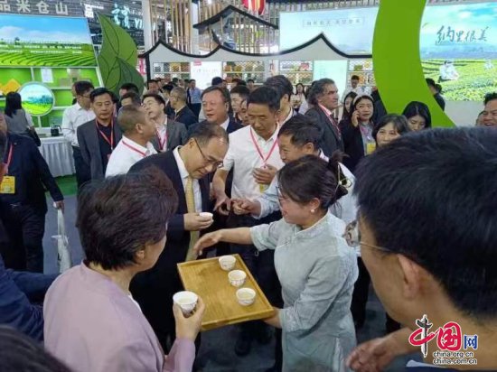 青川县“七佛贡茶”闪耀第十三届四川国际茶业博览会