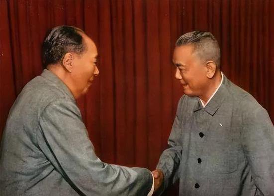 杨尚昆与李先念为何被确定为军事家，而且排名在粟裕前面？