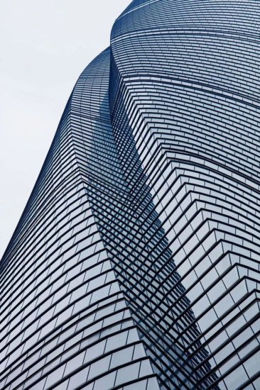高度632m！刷新天际线的上海<em>中心</em>大厦<em>幕墙</em>是怎么<em>设计</em>建造的？