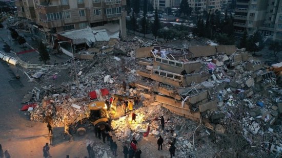 强震已致约3700人遇难，发生至少185次余震！<em>土耳其</em>地震<em>最新</em>...