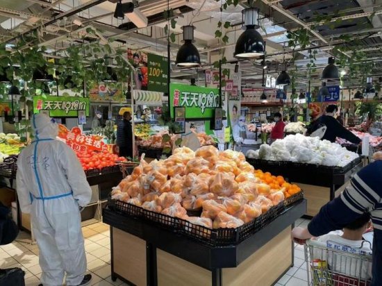 上海：电商运力提升、<em>超市卖场</em>恢复运营，将推出商贸复工复市“...